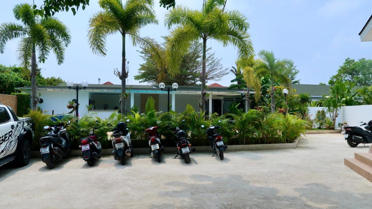 Jasmine Village Rawai Exteriör bild